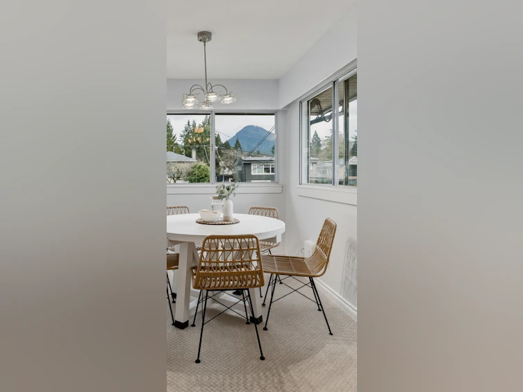 1323 E 29th Street, North Vancouver, BC, V7J 1T2 - 12