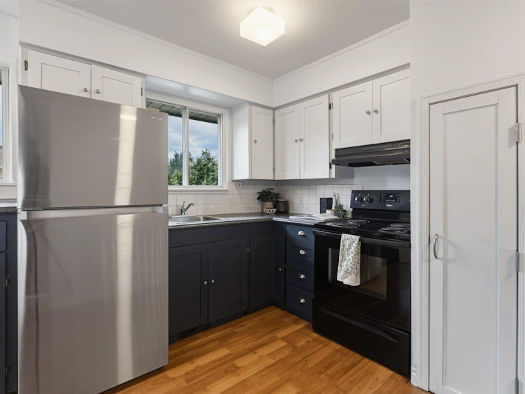 1323 E 29th Street, North Vancouver, BC, V7J 1T2 - 7