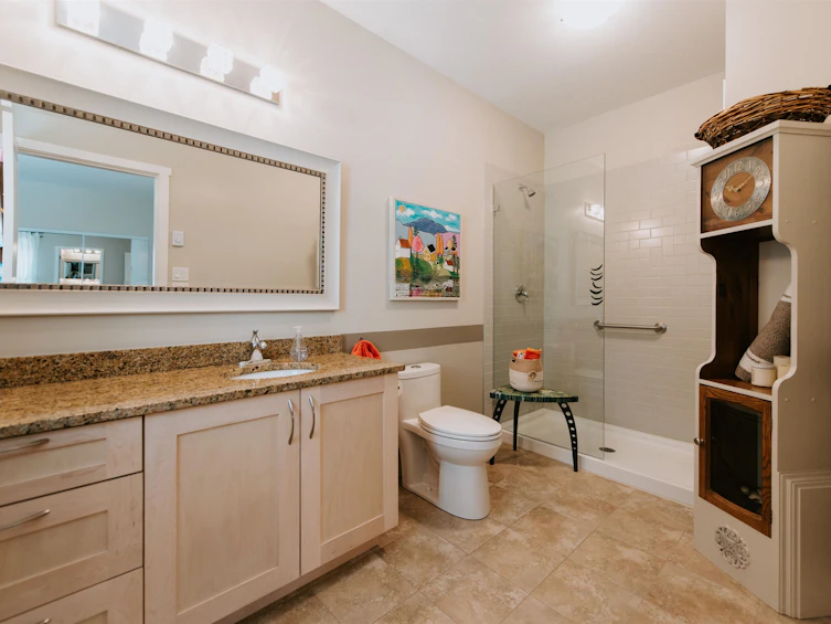 6222 Sitka Road, Sechelt, BC, V7Z 0L3 - 16
