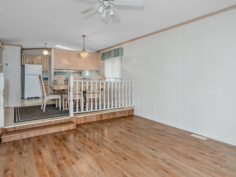 52-3931 198 Street, Langley, BC, V3A 1C9 - 10