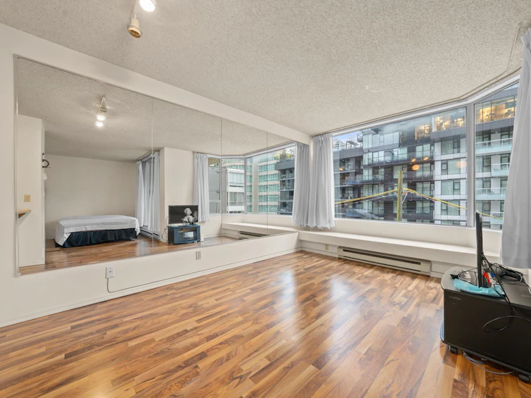 307-1330 Hornby Street, Vancouver, BC, V6Z 1W5 - 3