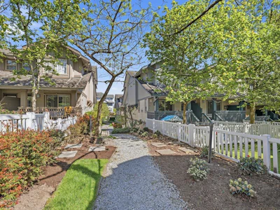 60-19250 65 Avenue - 4