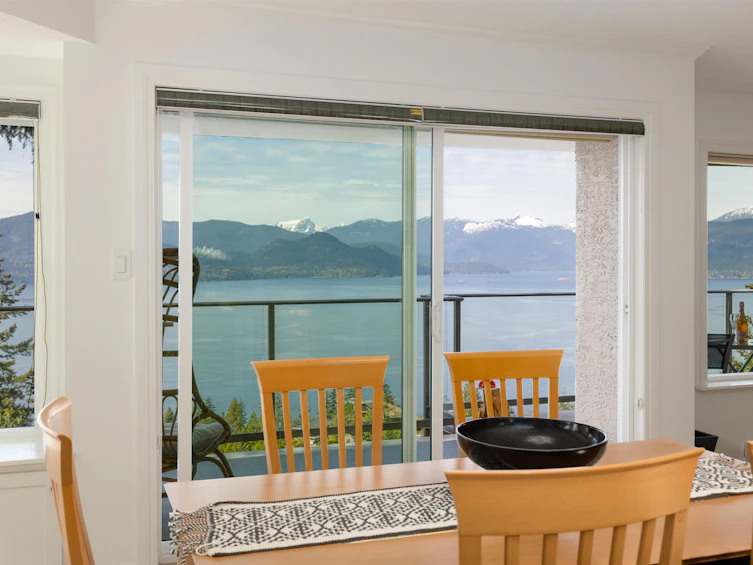 250 Kelvin Grove Way, West Vancouver, BC, V0N 2E0 - 3