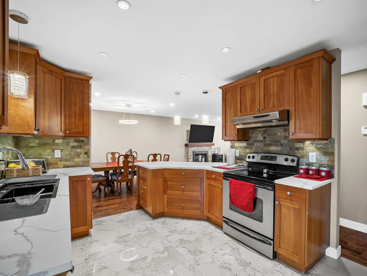 11830 Meadowlark Drive, Maple Ridge, BC, V2X 9L6 - 9