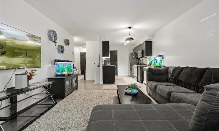 111-7694 Evans Road