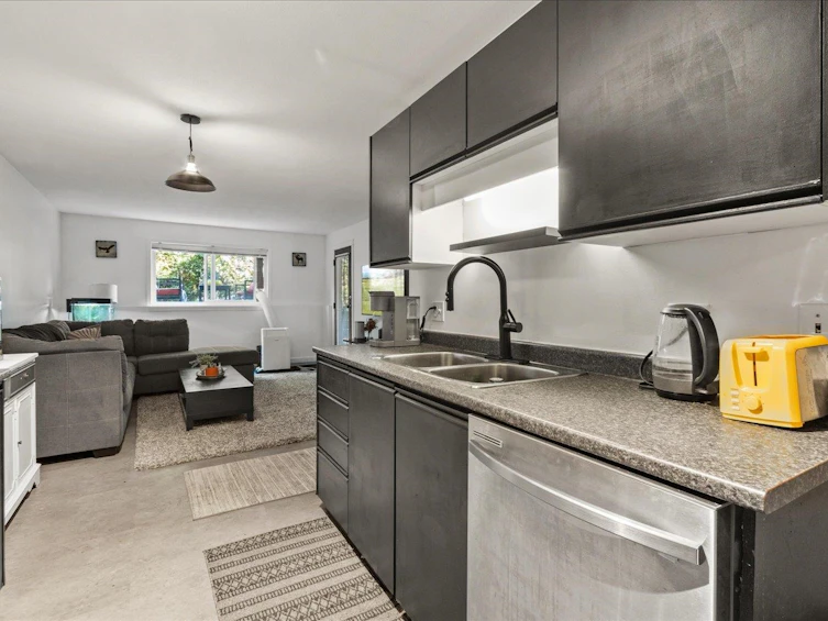 111-7694 Evans Road, Chilliwack, BC, V2R 3W3 - 7