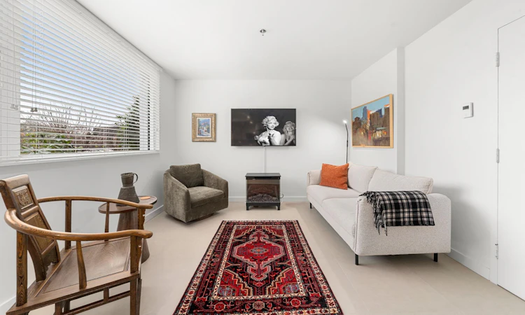 101A-460 14th Street