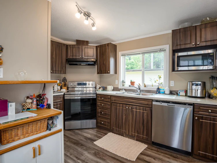 5-40022 Government Road, Squamish, BC, V0N 3G0 - 5