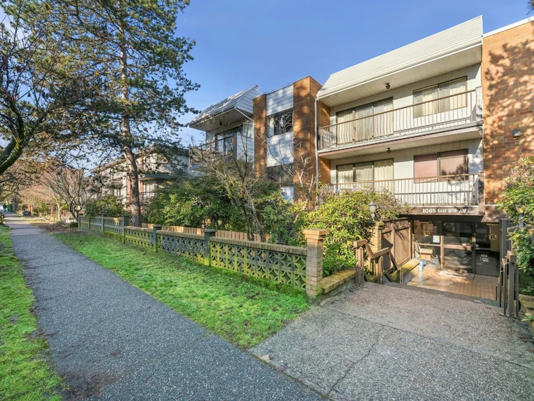 206-1065 E 8th Avenue, Vancouver, BC, V5T 1V1 - 22