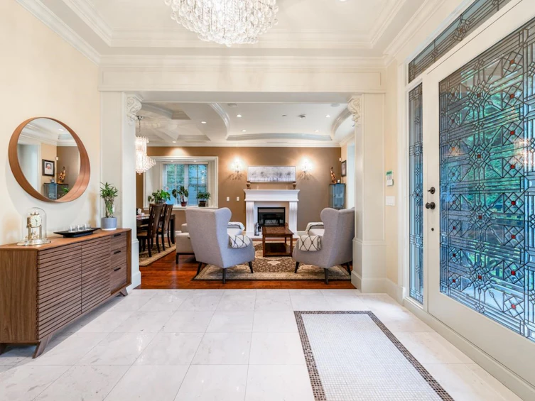 7130 Granville Street, Vancouver, BC, V6P 4X8 - 2