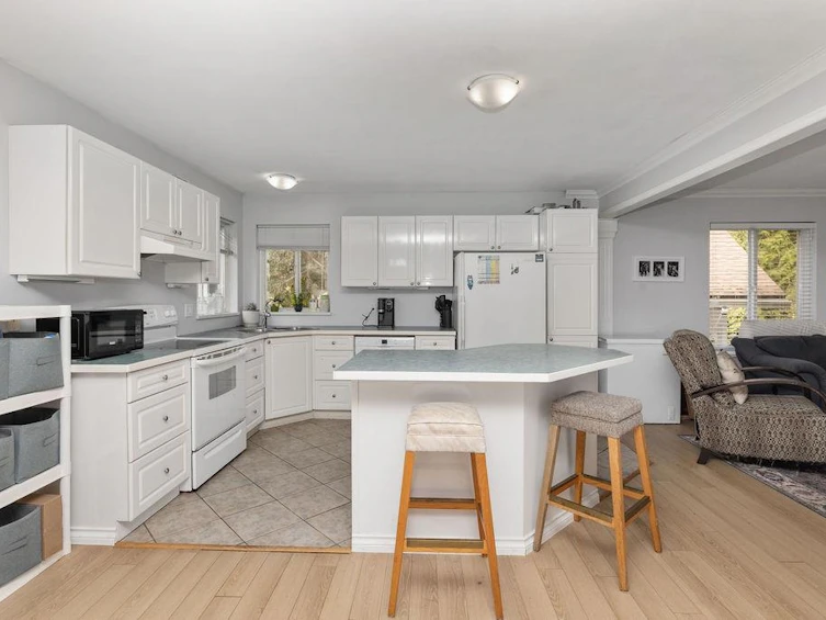 4385 Marble Road, Sechelt, BC, V7Z 0B1 - 14