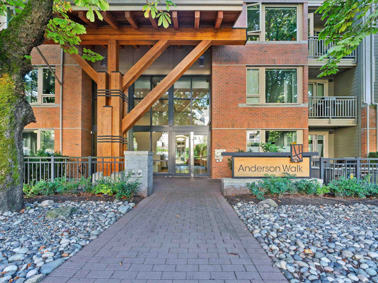 425-119 W 22nd Street, North Vancouver, BC, V7M 0B4
