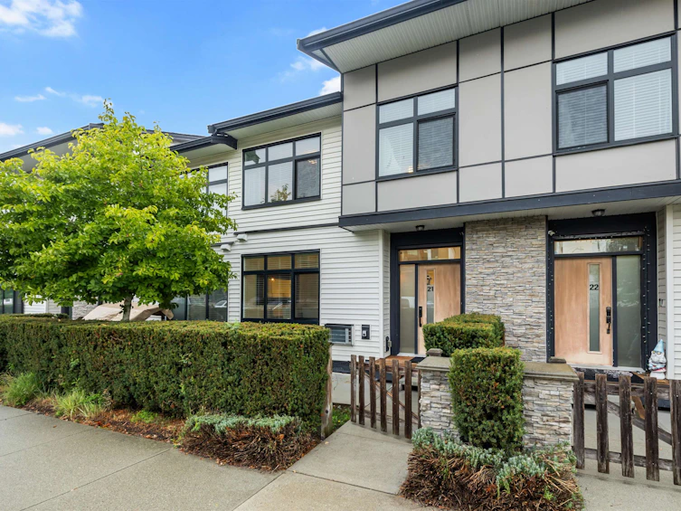 21-14057 60a Avenue, Surrey, BC, V3X 0J2 - 2