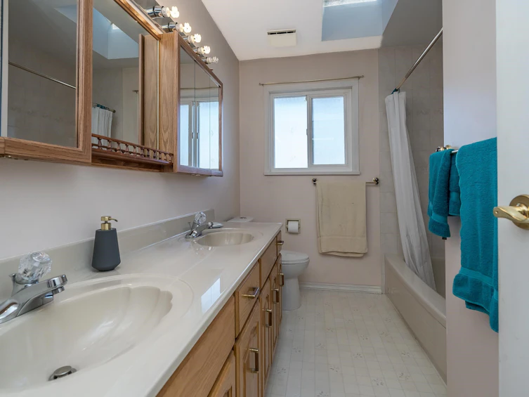 10611 Williams Road, Richmond, BC, V7A 1H9 - 33
