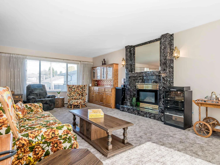 10611 Williams Road, Richmond, BC, V7A 1H9 - 9