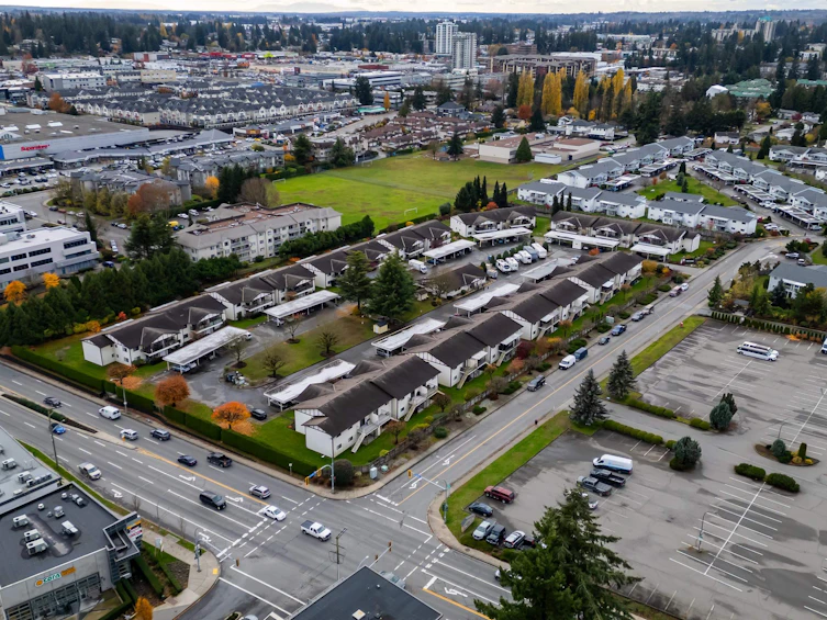 23-32718 Garibaldi Drive, Abbotsford, BC, V2T 5T6 - 27