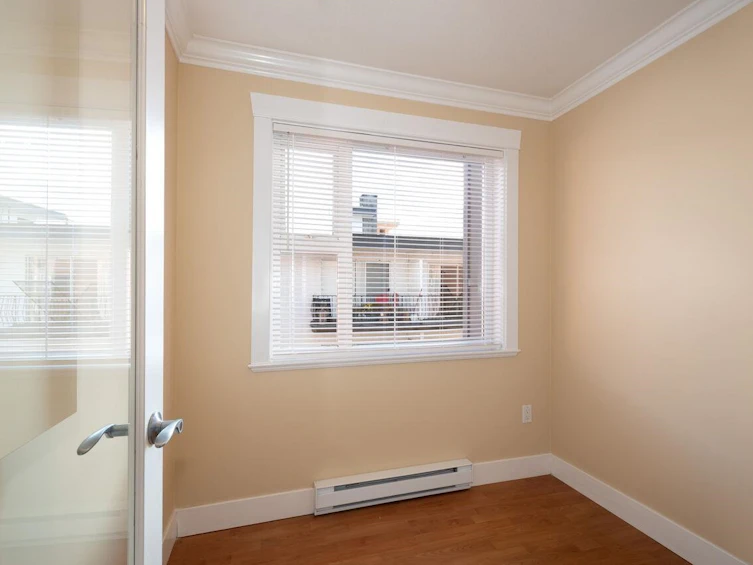 304-152 E 12th Street, North Vancouver, BC, V7L 2J4 - 7