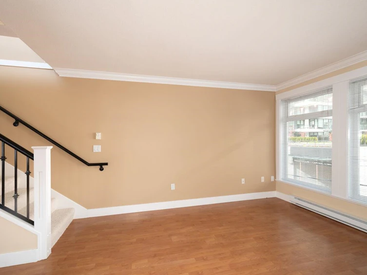304-152 E 12th Street, North Vancouver, BC, V7L 2J4 - 4