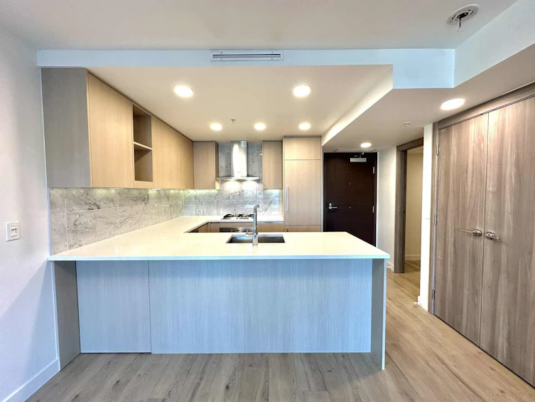 911-455 SW Marine Drive, Vancouver, BC, V5X 0H3 - 4