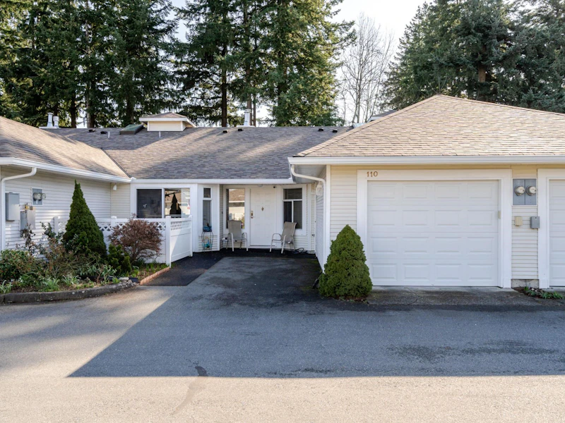 110 - 2460 156th Street, Surrey BC V4P 1C8