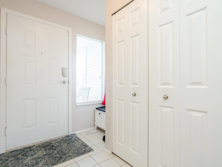 110-2460 156 Street, Surrey, BC, V4P 1C8 - 2