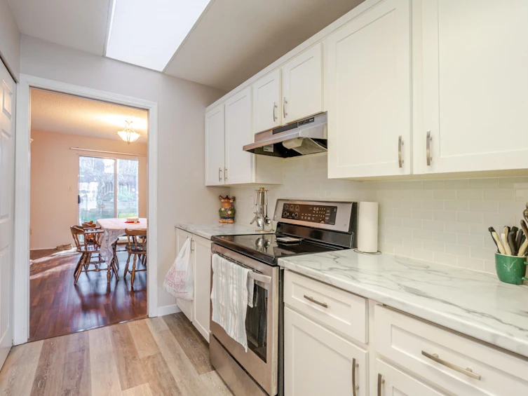 110-2460 156 Street, Surrey, BC, V4P 1C8 - 5