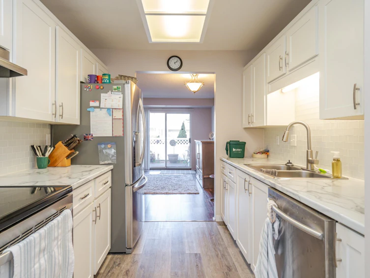 110-2460 156 Street, Surrey, BC, V4P 1C8 - 3