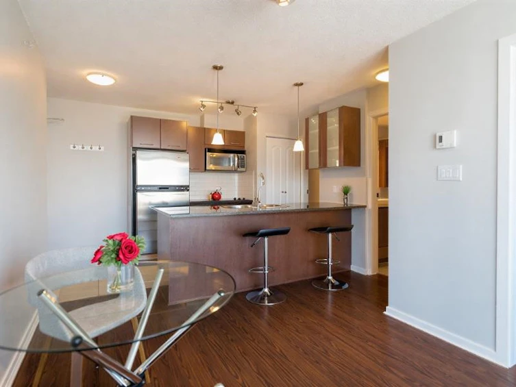 2201-1155 Seymour Street, Vancouver, BC, V6B 1K2 - 5