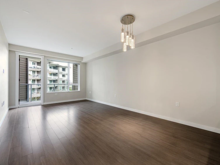 303-255 W 1st Street, North Vancouver, BC, V7M 3G8