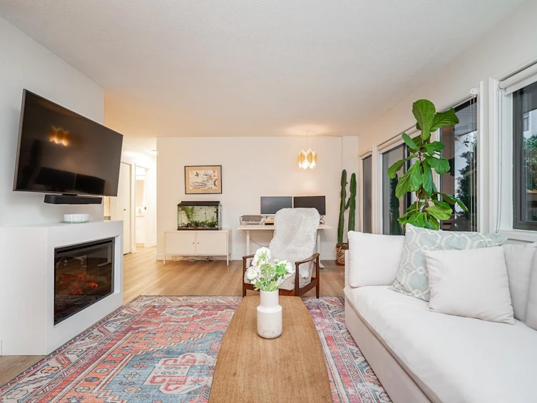 4-7363 Montecito Drive, Burnaby, BC, V5A 1R4 - 4