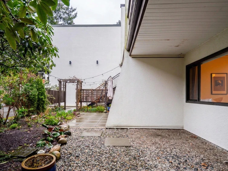 4-7363 Montecito Drive, Burnaby, BC, V5A 1R4 - 32