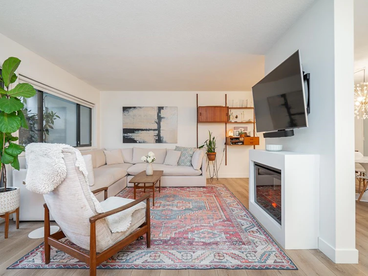 4-7363 Montecito Drive, Burnaby, BC, V5A 1R4 - 7