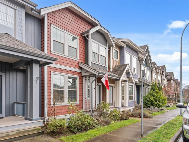 4-5542 Chinook Street, Chilliwack, BC, V2R 0T3