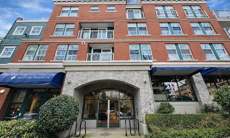 408-5723 Collingwood Street
