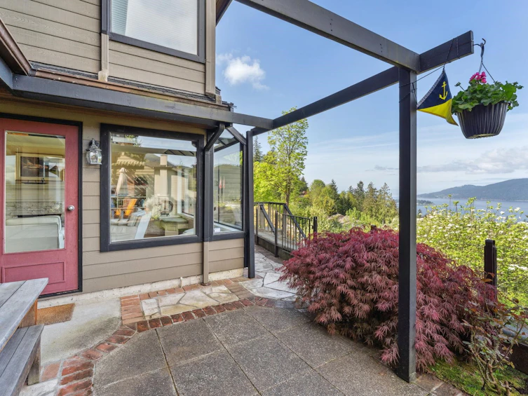 5207 Aspen Drive, West Vancouver, BC, V7W 2Z7 - 29