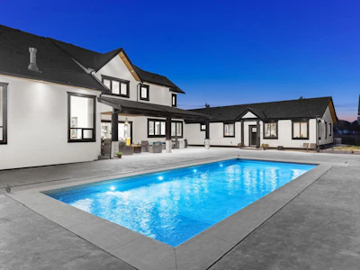 19890 16 Avenue - 4