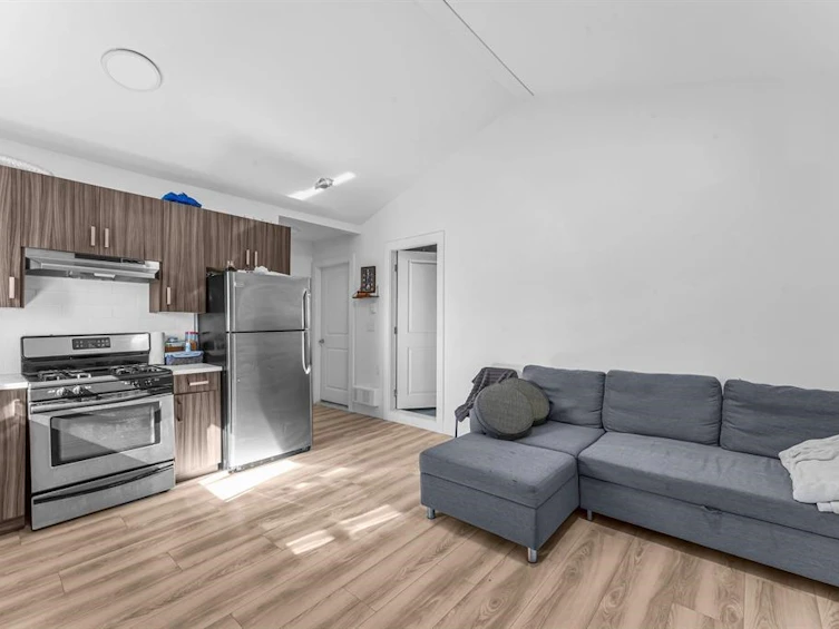 13572 68 Avenue, Surrey, BC, V3W 2G3 - 14