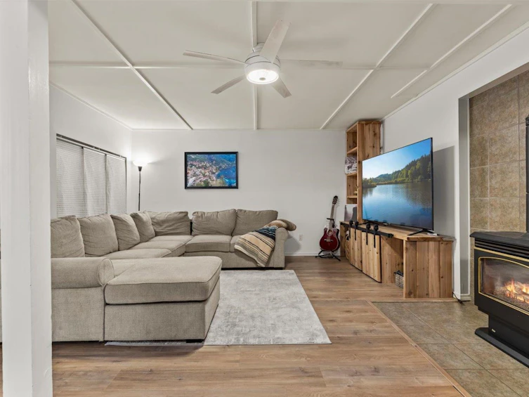 32562 Fleming Avenue, Mission, BC, V2V 2G9 - 22