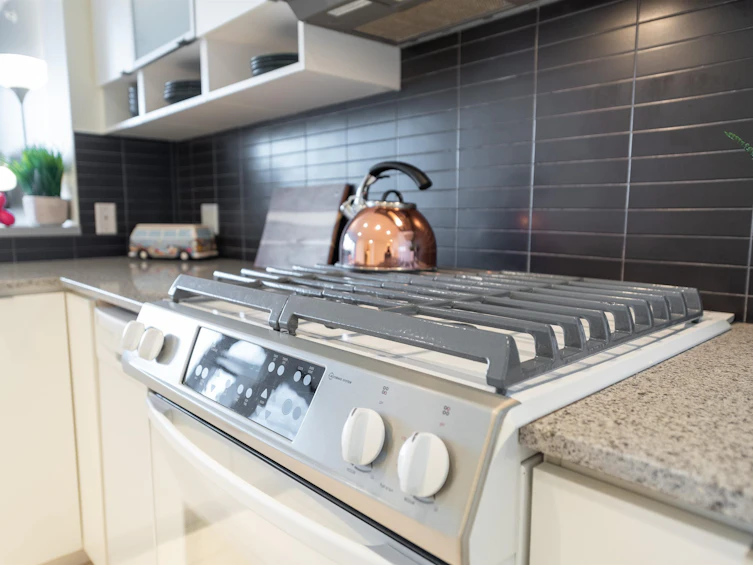 2106-939 Expo Boulevard, Vancouver, BC, V6Z 3G7 - 3