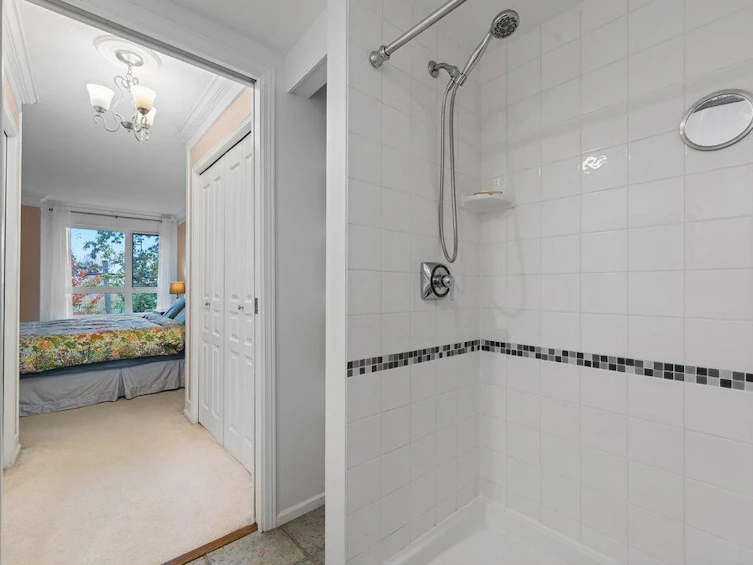 220-5800 Andrews Road, Richmond, BC, V7E 6M2 - 23