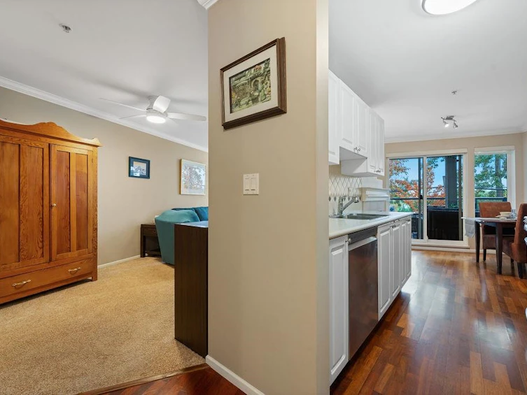 220-5800 Andrews Road, Richmond, BC, V7E 6M2 - 10