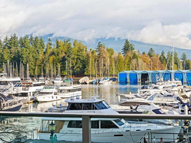 205 - 1717 Bayshore Drive, Vancouver BC V6G 3H3