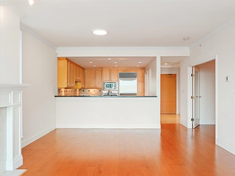205-1717 Bayshore Drive, Vancouver, BC, V6G 3H3 - 13