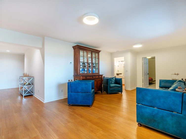 1987 W 35th Avenue, Vancouver, BC, V6M 1H8 - 36
