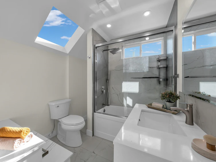 238 E 28th Street, North Vancouver, BC, V7N 1C2 - 7