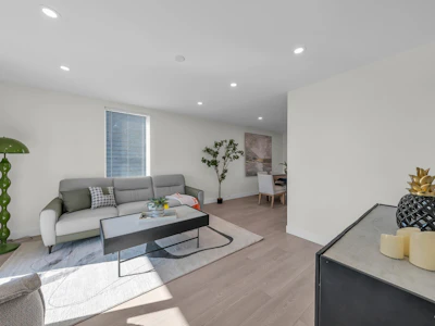 238 E 28th Street - 4