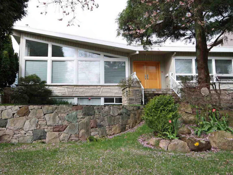 6921 Laurel Street, Vancouver, BC, V6P 3T6