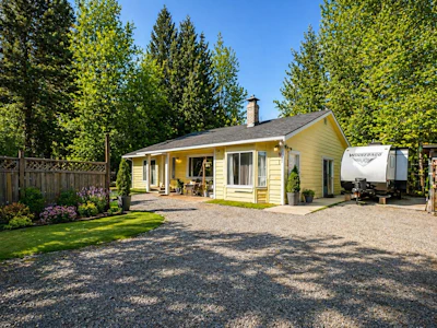 23519 Lougheed Highway - 3