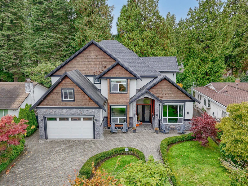 2285 124th Street, Surrey BC V4A 3M6