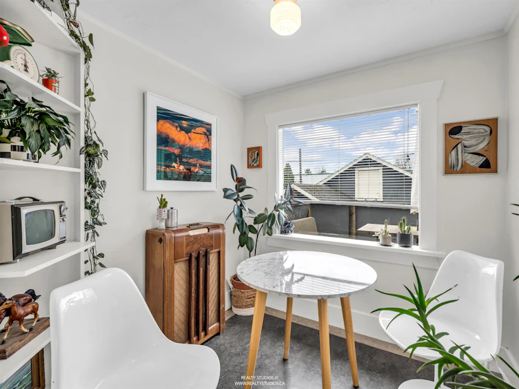 5915 Chester Street, Vancouver, BC, V5W 3B7 - 10
